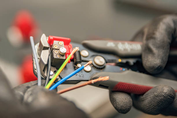 Best Circuit Breaker Repair  in Monahans, TX